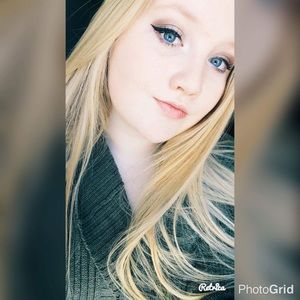 Meet your Posher, Zoie